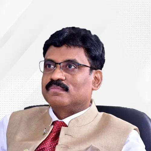 Dr.Saravanan-Podiatric-Surgeon